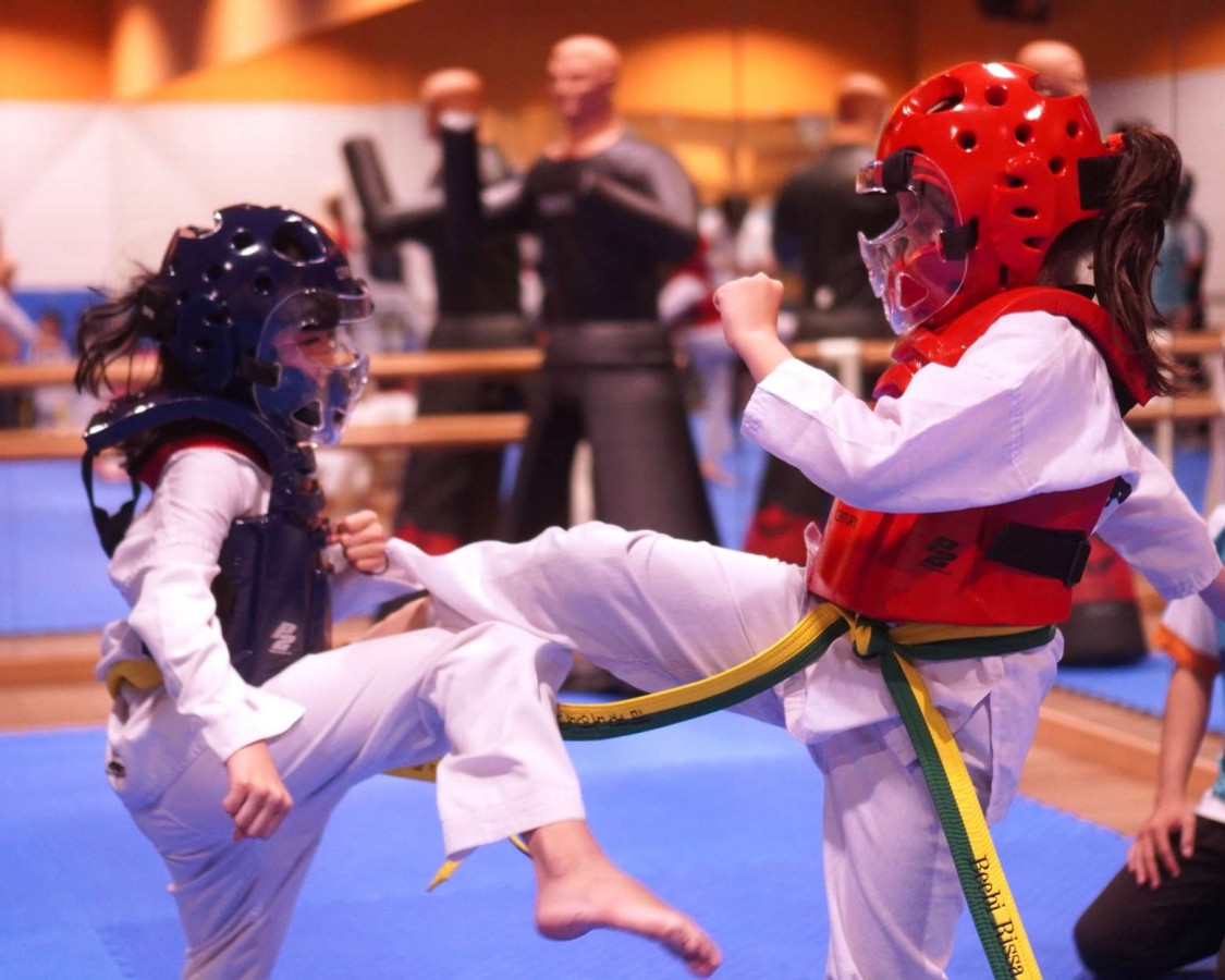 What is a Taekwondo Feint? Definition, Drills, and Strategic Application